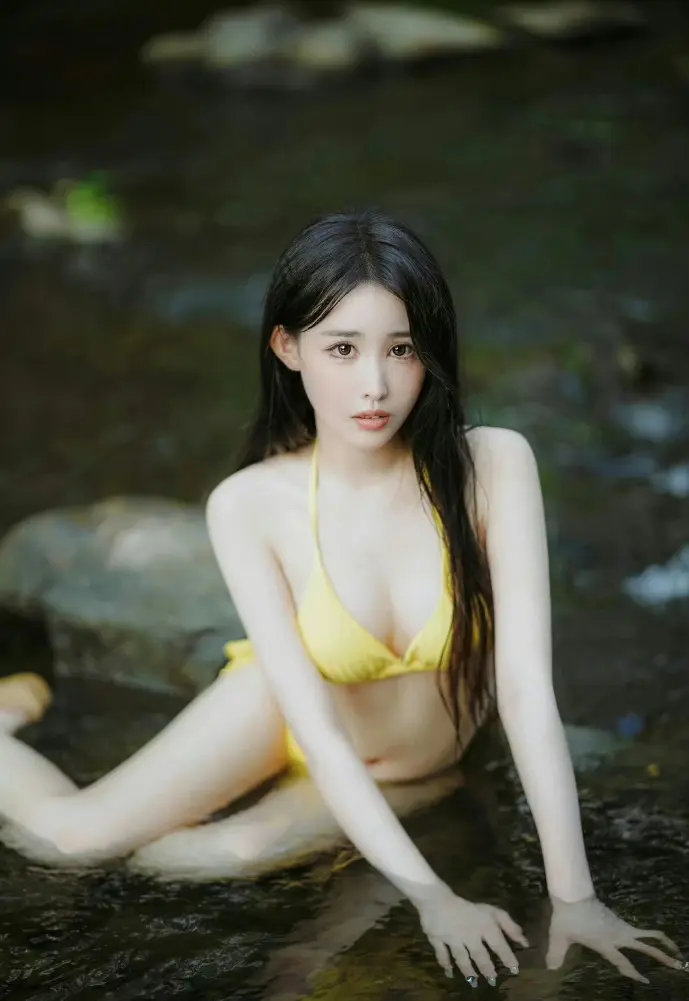 阿迪达斯下载界面